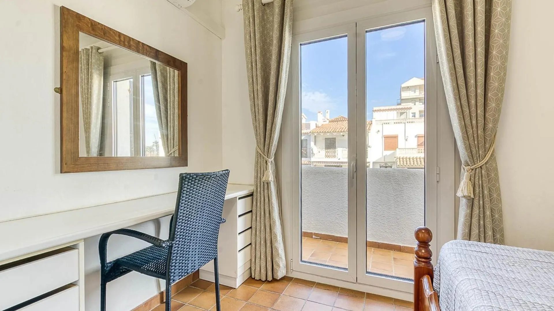 Nice Apartment With Wellness Empuriabrava